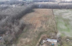 693 County Road 605, Poplar Bluff, MO 63901