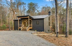 569 Lees Ride, McCaysville, GA 30555