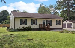 2063 Riley Lane, Hayes, VA 23072