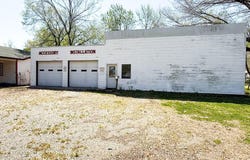 1314 E Oak Street, Columbus, KS 66725