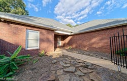 902 Oak Trail, Canton, MS 39046