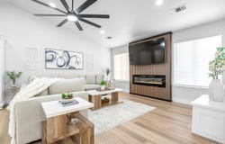 1509 E Vine Court, Visalia, CA 93292