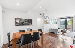 11321 Missouri Ave, Los Angeles, CA 90025