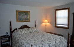 2 Leominster Rd, Dedham, MA 02026