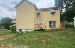 124 S 16th St, Dunbar Twp, PA 15425