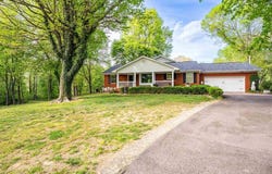 3445 Pleasant Valley Rd, Owensboro, KY 42303