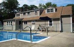 57 Swan Ave, Worcester, MA 01602