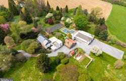 394 STREET Road, WEST GROVE, PA 19390