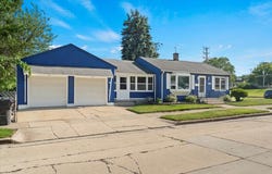 3021 Dwight St, Racine, WI 53403