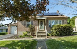 125 E COLLEGE AVENUE, WERNERSVILLE, PA 19565
