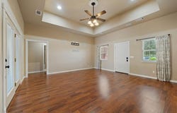 27071 Hayes  LN, Shady Point, OK 74956