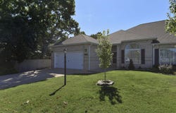 152 Sterling Way, Hollister, MO 65672