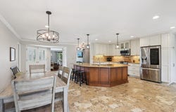 4925 Saxony Ln, Greendale, WI 53129