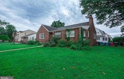 1621 FARRAGUT AVENUE, BRISTOL, PA 19007