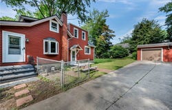 5461 Wellesley Avenue, North Olmsted, OH 44070