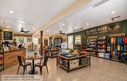 11 MAIN ST, Blanco, TX 78606