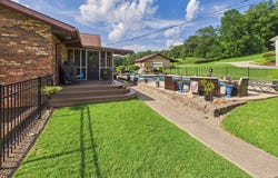 826 Yates Crossing, Milton, WV 25541