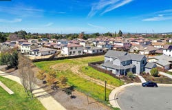 4901 Beldin Ln, Oakley, CA 94561