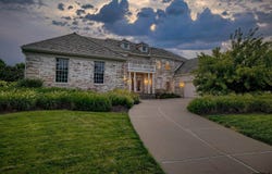 13424 Bedford Avenue, Omaha, NE 68164