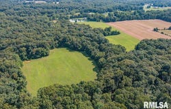 14290 E WINDSONG Road, Mt Vernon, IL 62864
