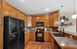 15638 Early Bird Circle, Apple Valley, MN 55124