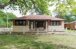 1320 N 5th, Neodesha, KS 66757