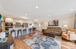 1384 Smith Avenue S, West Saint Paul, MN 55118