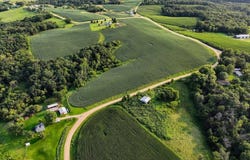 129th Avenue, Zwingle, IA 52079