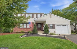 980 DECKER Lane, WARMINSTER, PA 18974