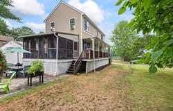 17 Sewell St, Ashland, MA 01721
