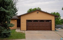 4620 Bluestem Cir, Sioux Falls, SD 57106