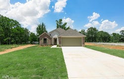 5870 Northwood Oaks, Shreveport, LA 71107