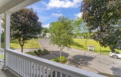 5 Copper Creek Circle, Newtown, CT 06470