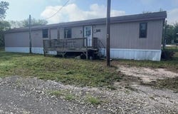 326 N Milam, Pettus, TX 78146