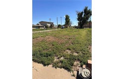 10 S 1st Street E, Baker, MT 59313