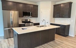 N161w21960 Daisy Dr, Jackson, WI 53037