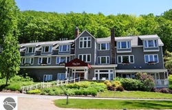 16F The Inn, Glen Arbor, MI 49636