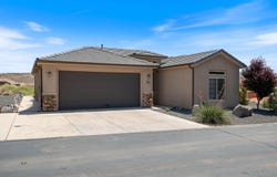 258 N WINDSOR DR, Washington, UT 84780