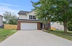 608 Oxford Road, Versailles, KY 40383
