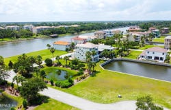 8 SCHOONER Circle, Palm Coast, FL 32137