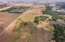 9111 E Long View, Burrton, KS 67020