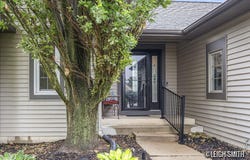 6180 Heath Cross Drive, Hudsonville, MI 49426