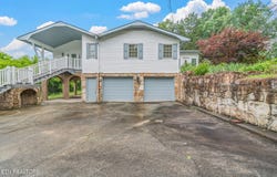 363 Staghorn Lane, Seymour, TN 37865