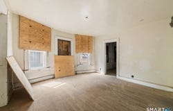 35 Frederick Street, Waterbury, CT 06710