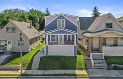 3159 S Kinnickinnic Ave, Milwaukee, WI 53207