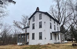 4595 COUNTY LINE Road, LINE LEXINGTON, PA 18932