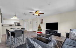 10111 W Atlantic Blvd, Coral Springs, FL 33071