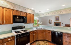 43 Eagle Terrace, Depew, NY 14043