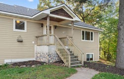 1158 Summit Avenue, Mahtomedi, MN 55115