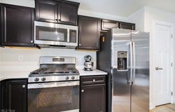 3720 Strawboard Avenue, Norton, OH 44203
